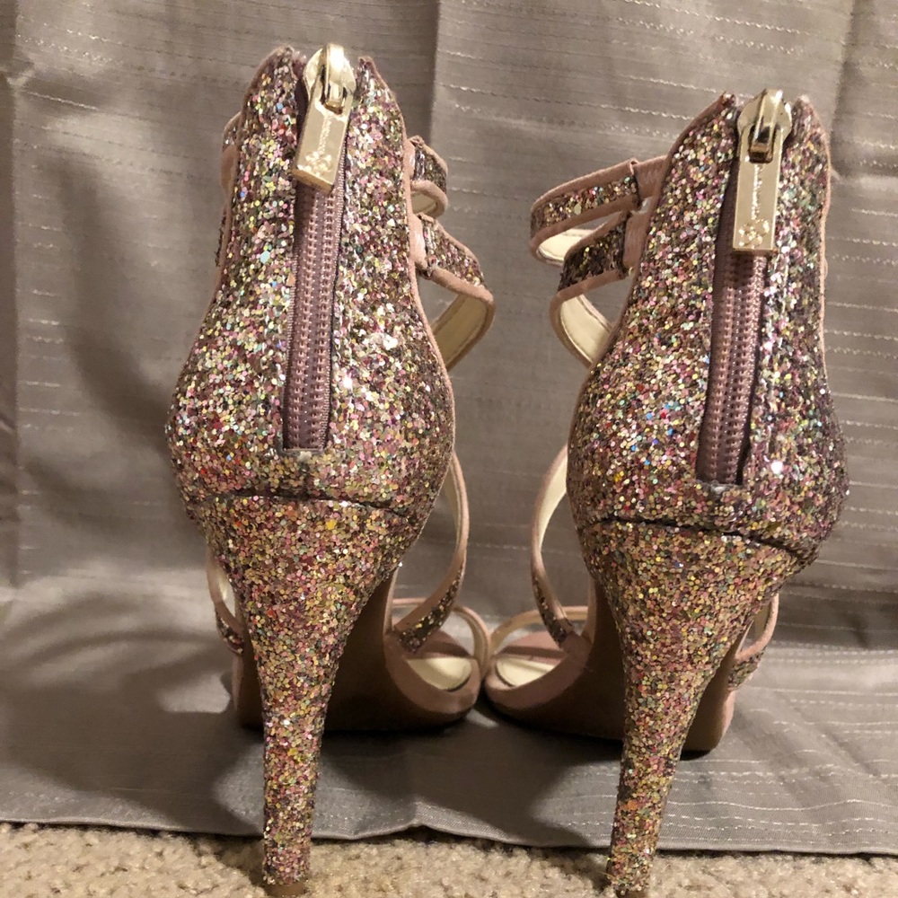 Sparkly stilettos - Picture 3 of 7